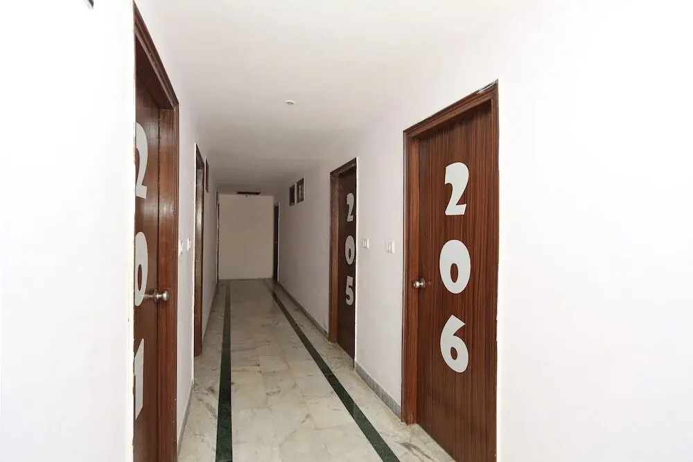 Hotel pramod palace