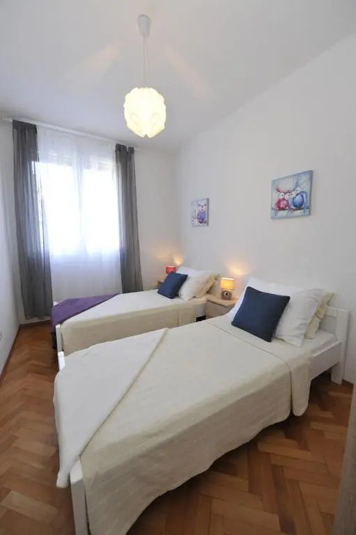 Apartman Mirakul