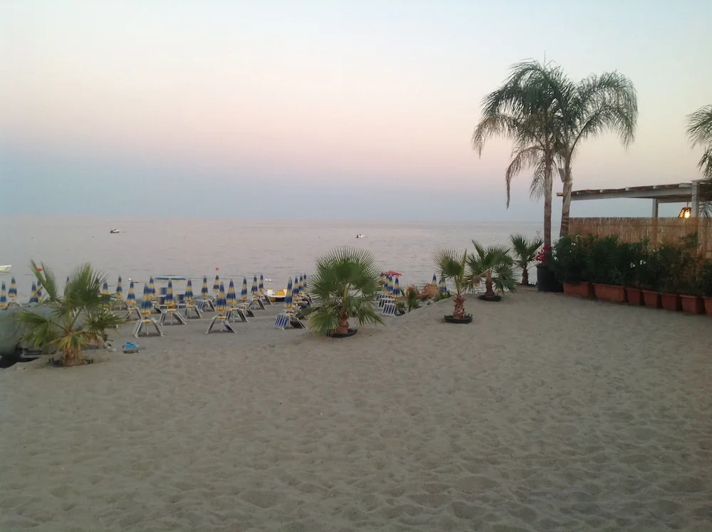 Zaleuco Apartment - Ideal for Families