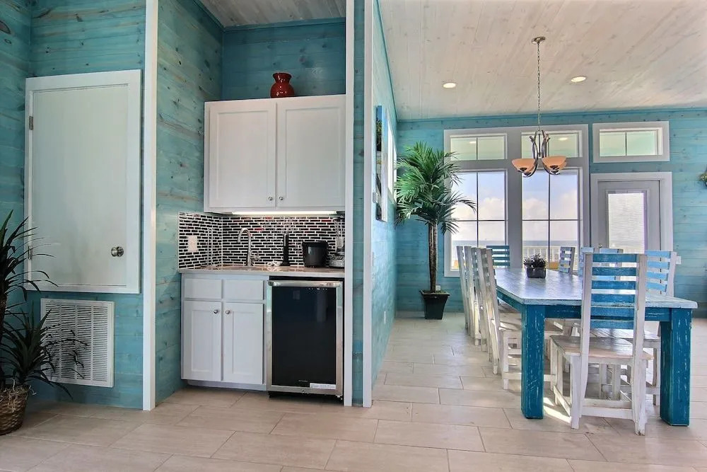 Sunset Beach Gw102 6 Bedrooms 6 Bathrooms Home