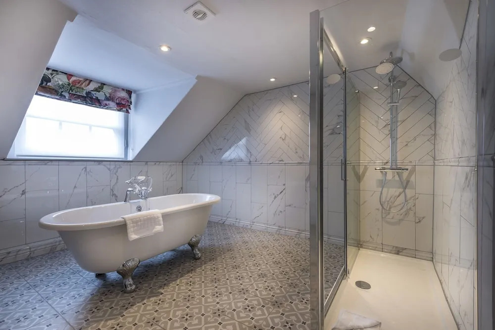 The Three Swans Hotel, Hungerford, Berkshire - The Coaching Inn Group