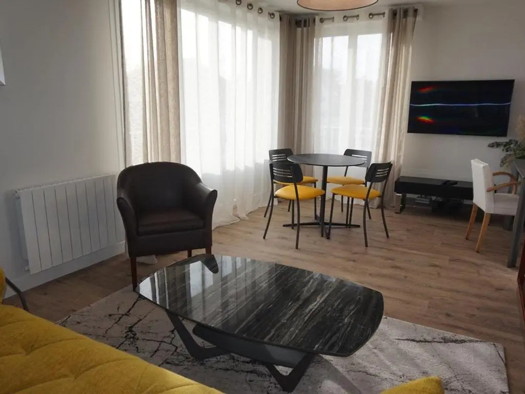 Appartement Merville-Franceville-Plage, 3 pièces, 4 personnes - FR-1-465-44