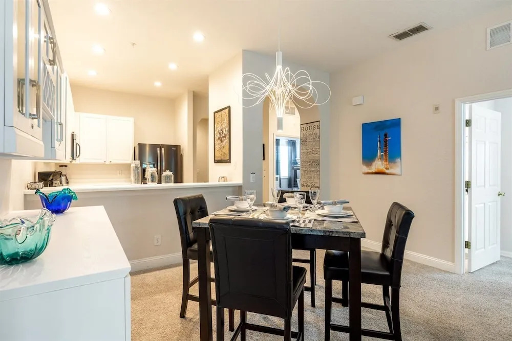 Fabulous modern 3 bed condo in Bahama Bay resort - Villa #493