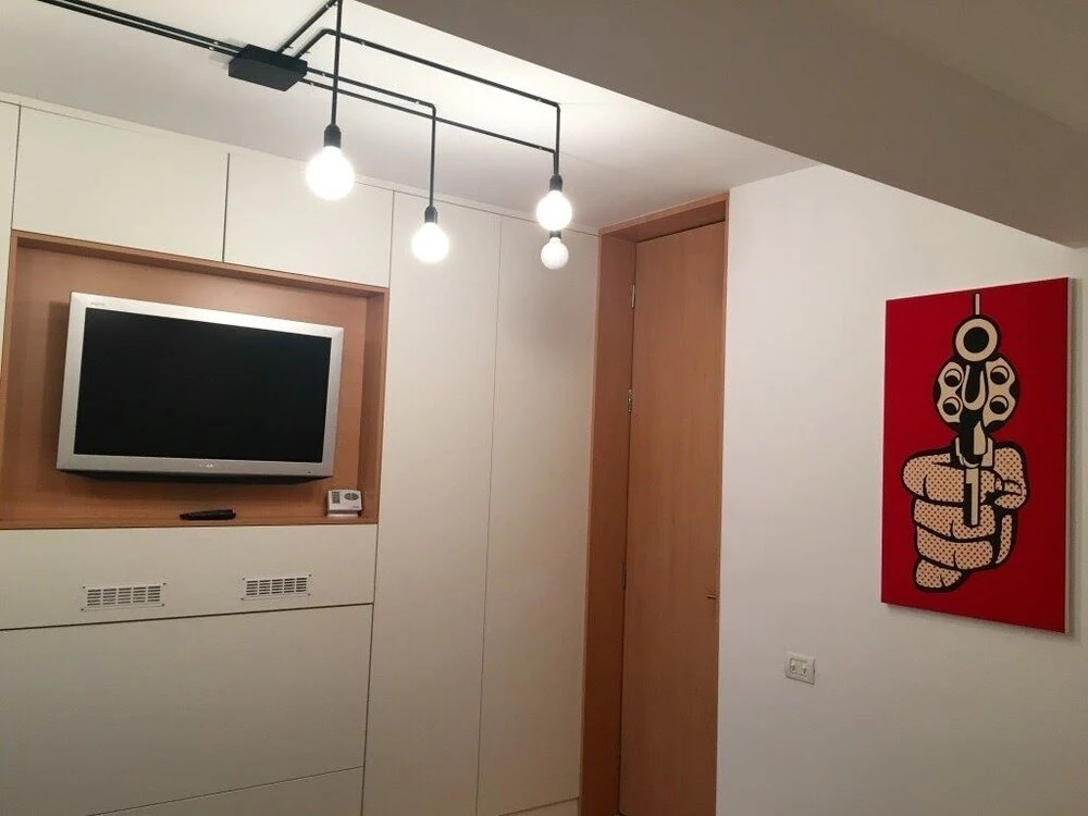Apartment 52 6th floor