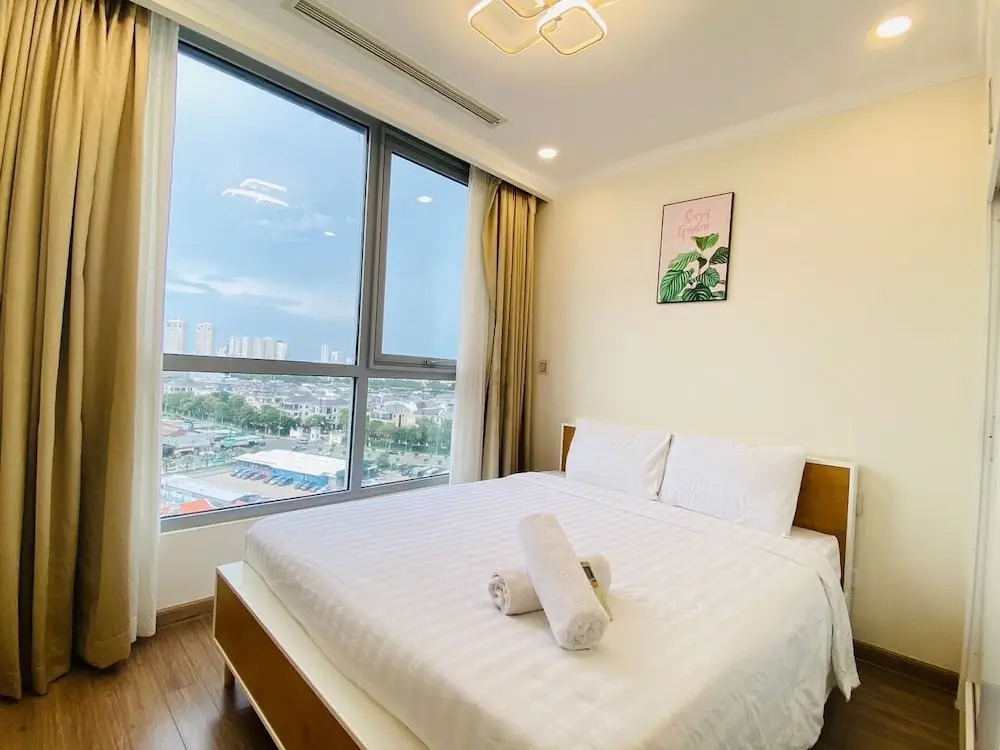 Landmark Apartment in Vinhomes Central Park