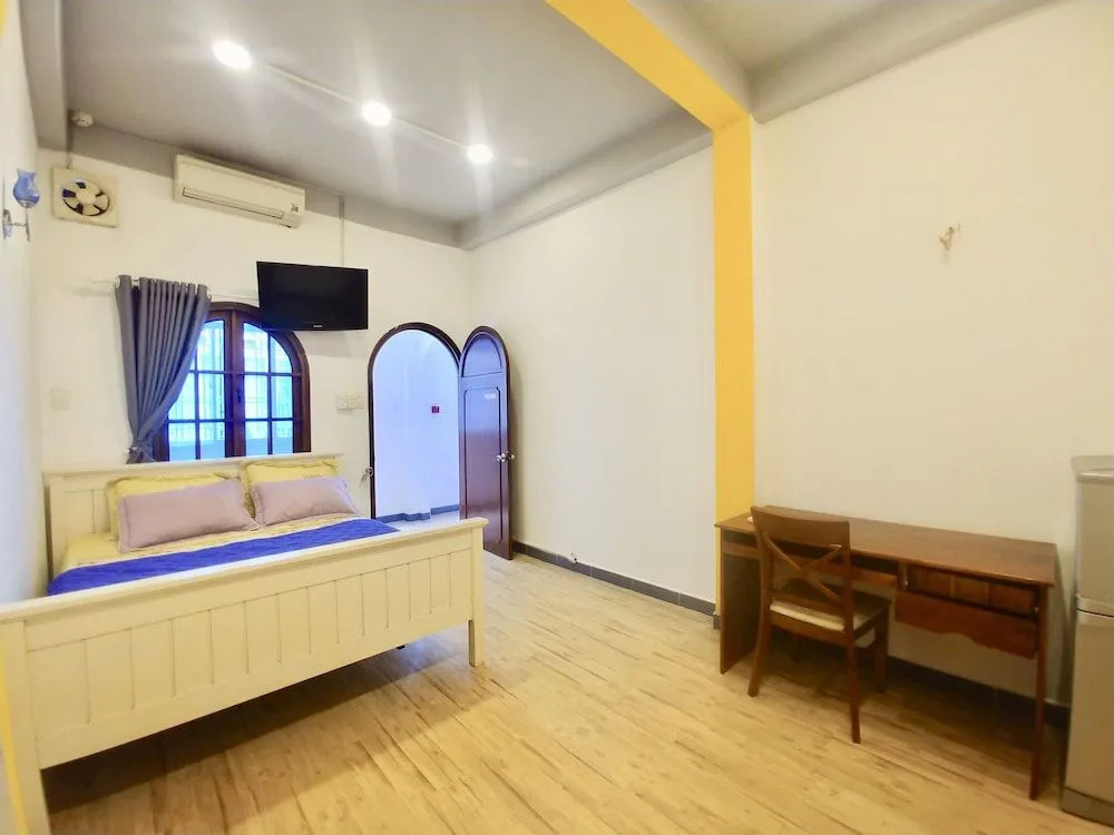 Poseidon Hotel And Apartment
