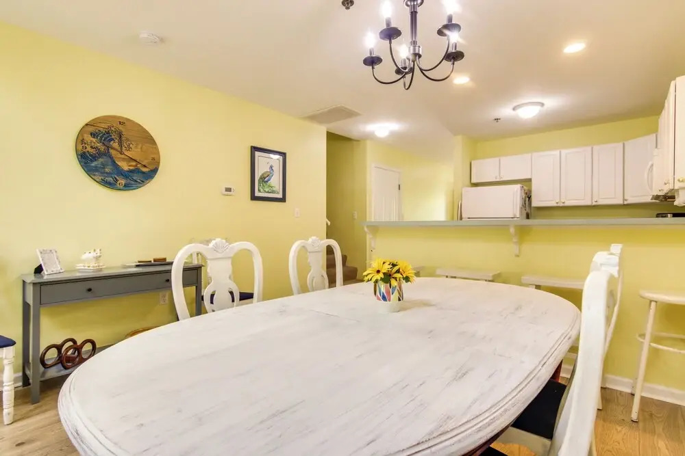 Poolside Fun, Beach Walks! Ocean Pines Coastal Gem