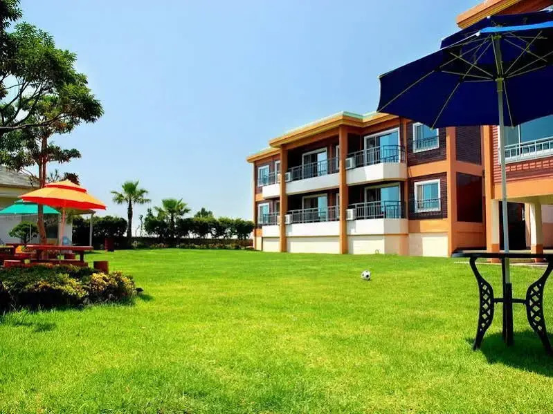Jeju J Pension