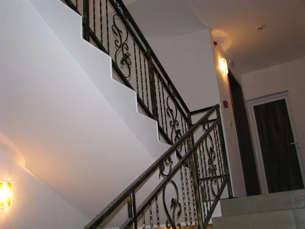 Centaur Family Hotel