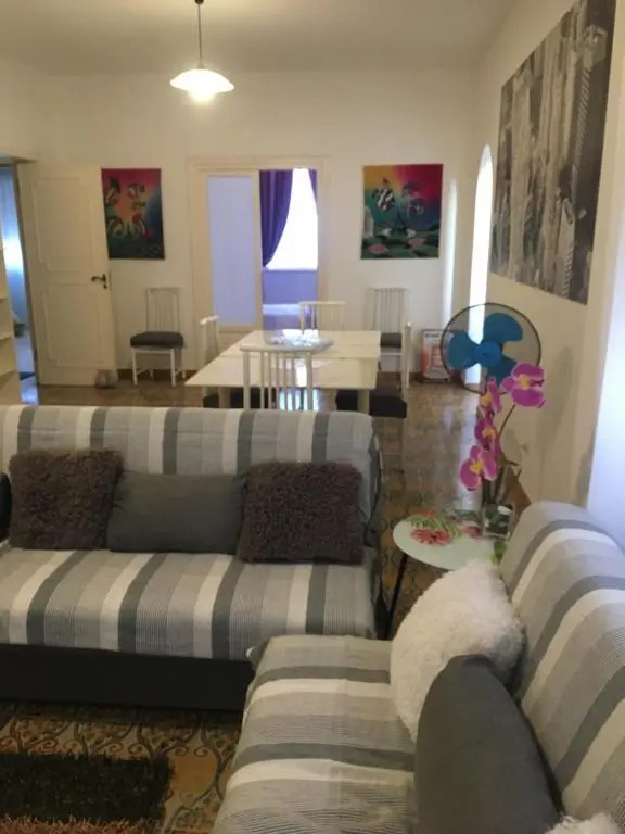 Marina House 2