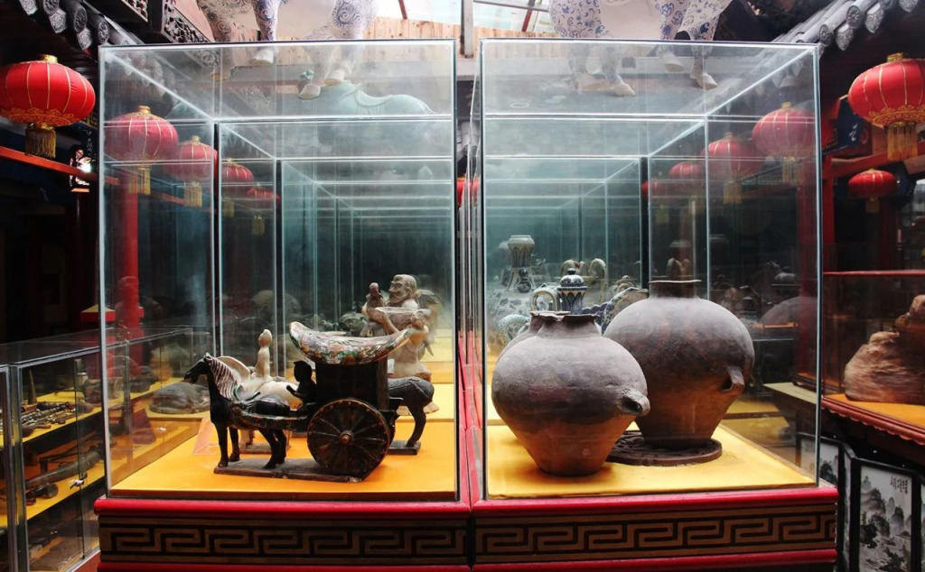 Jinyin Hotel