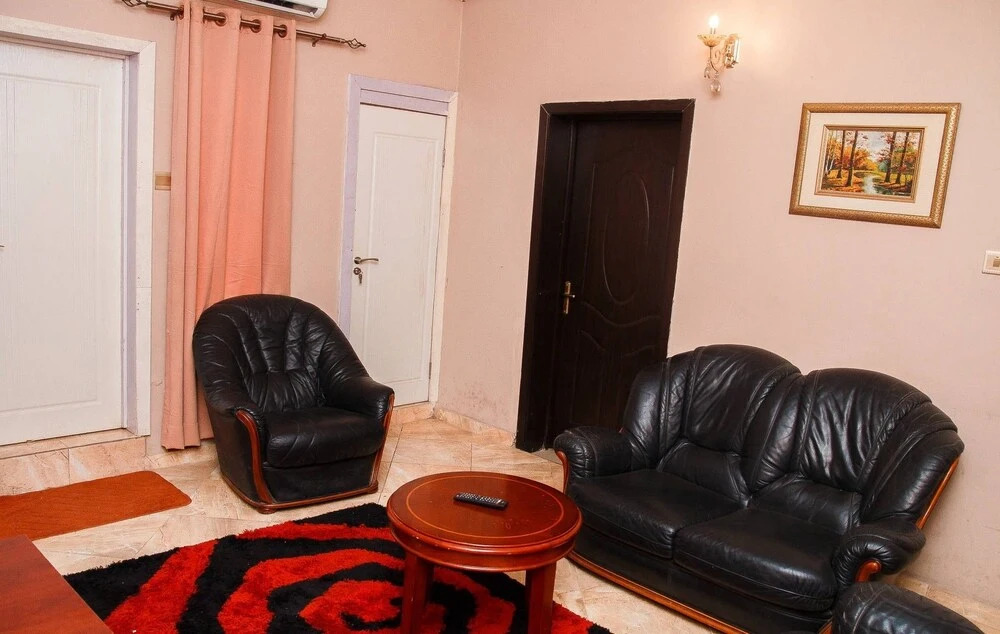 Z'Bass Hotel & Resort