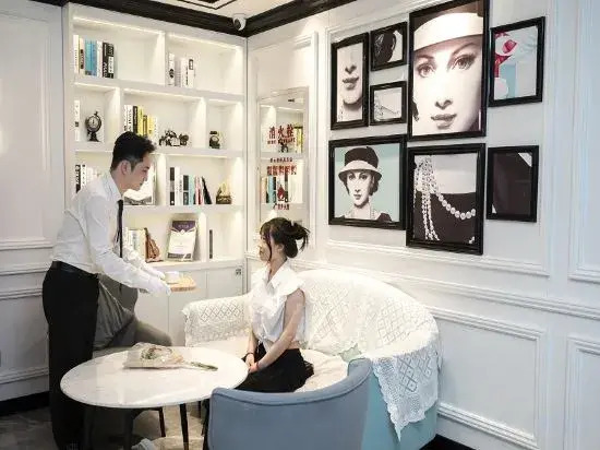 Xana Hotelle (Changchun Hongqi Street The First Hospital of Jilin University Branch
