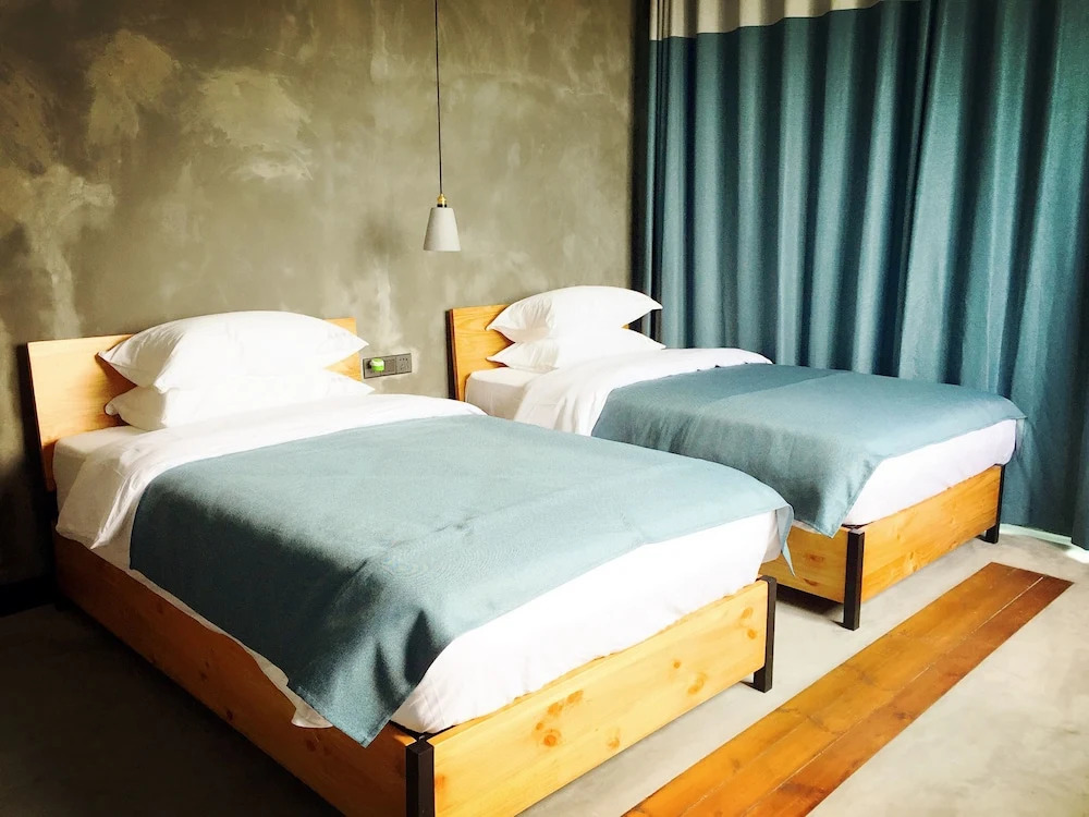 The Yard Guesthouse