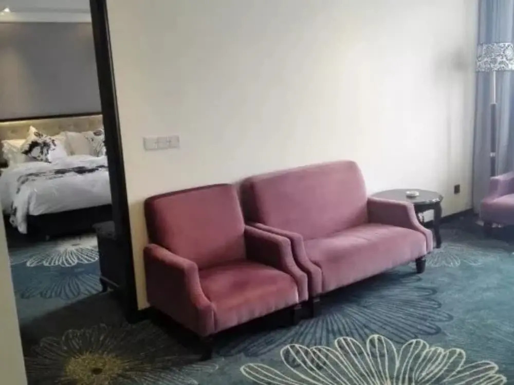 Chu Tian Yin Xing Hotel
