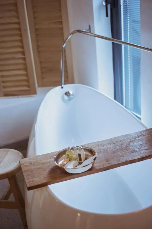 Yacht Boheme Hotel-Boutique Class