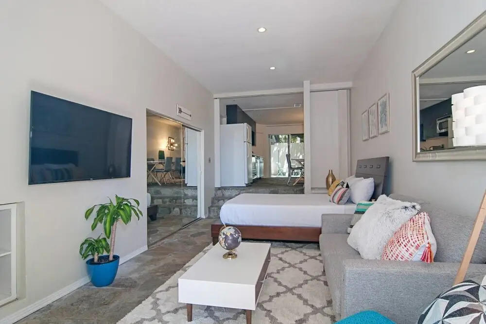Charming Studio in Little Italy w/ Patio by Domio