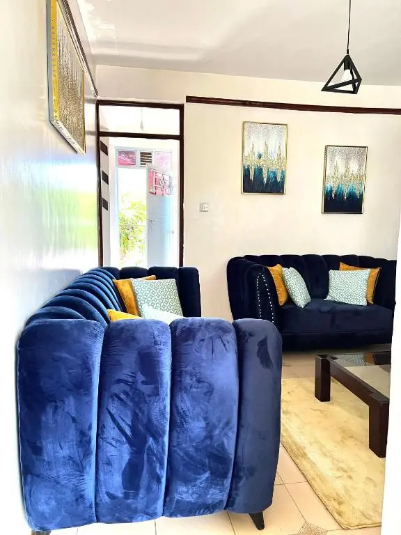 Cozy 1br milimani