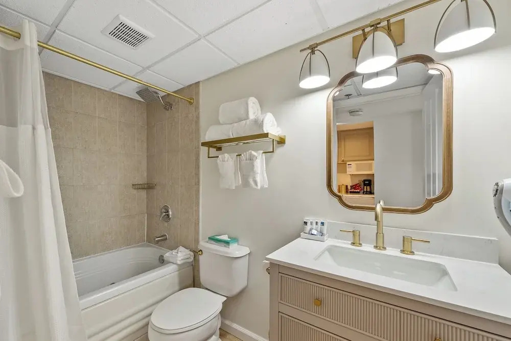 Bella Vista Suites Lake Geneva