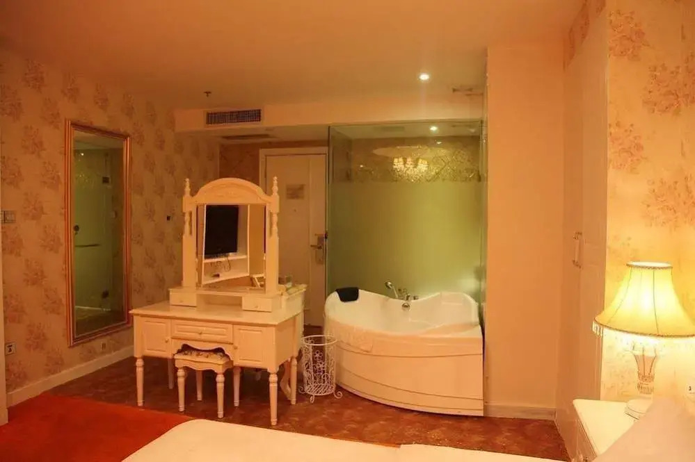 Li Tai International Hotel