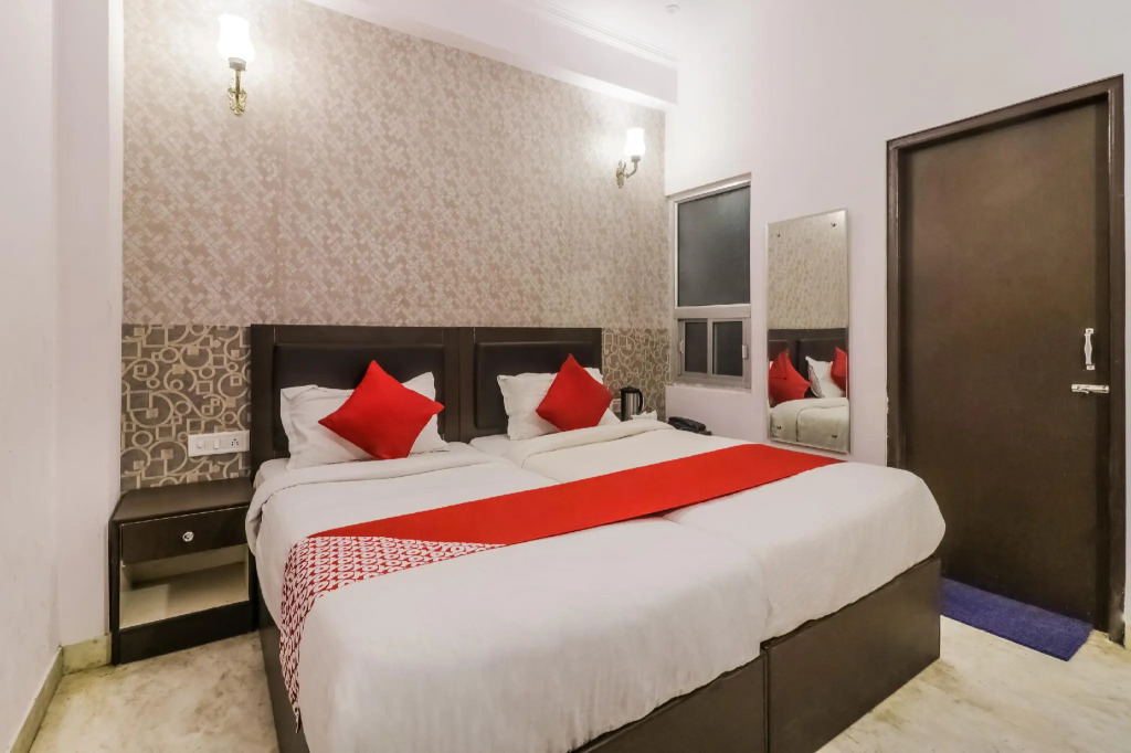 OYO 29096 Shani paradise