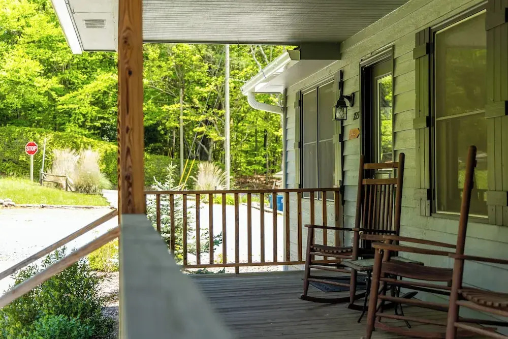 Blowing Rock Inn