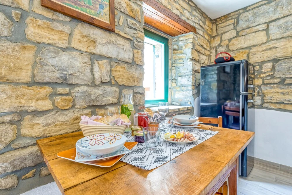 Old Mulberry Stone House