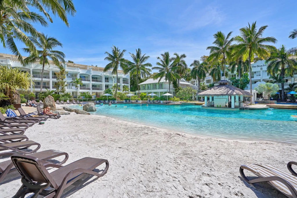 Beach Club Oceanview Apartment 1221-2 Palm Cove
