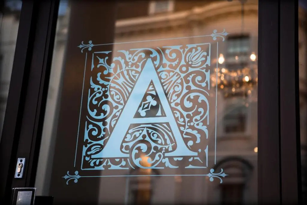 Airways Hotel London