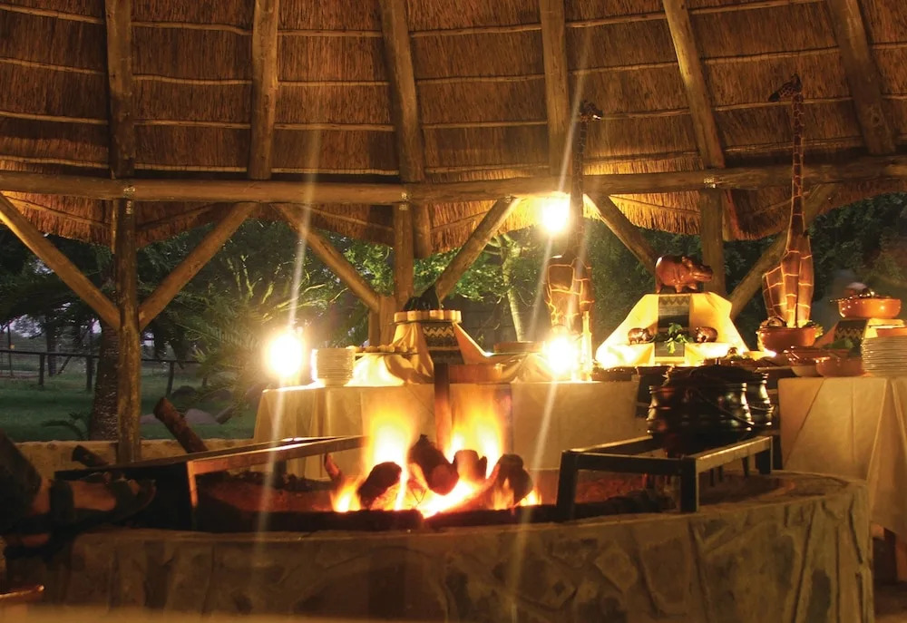 Mpongo Private Game Reserve River Lodge