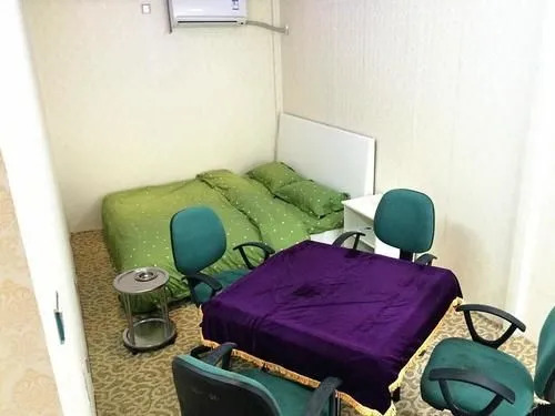 Wuhan fayuan home hotel