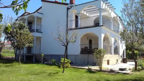 Apartments Pavlovic