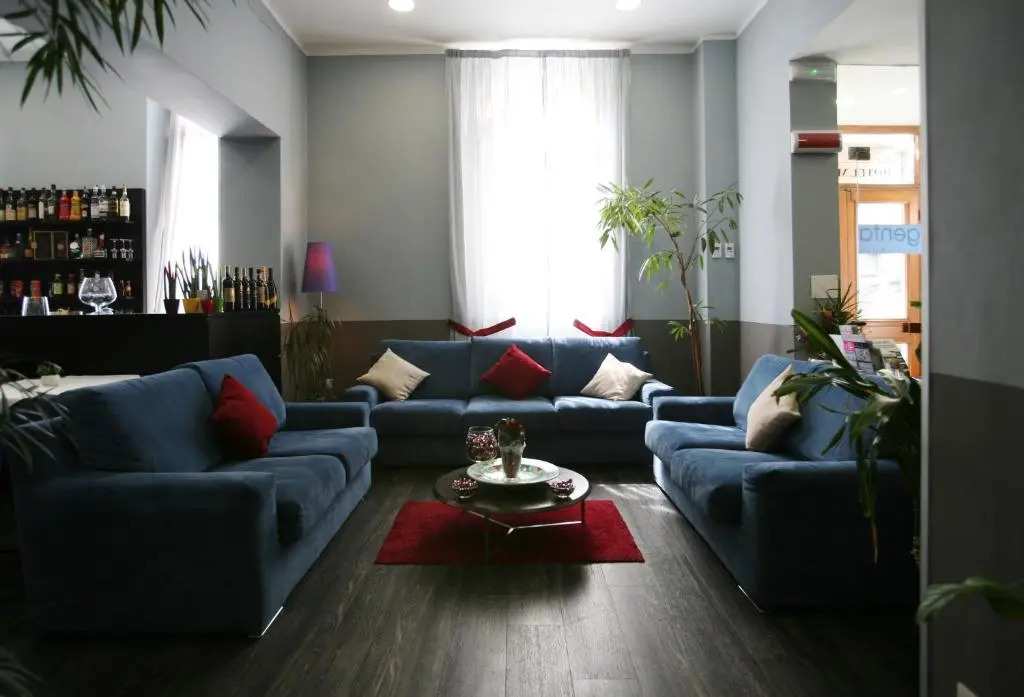 Hotel Magenta