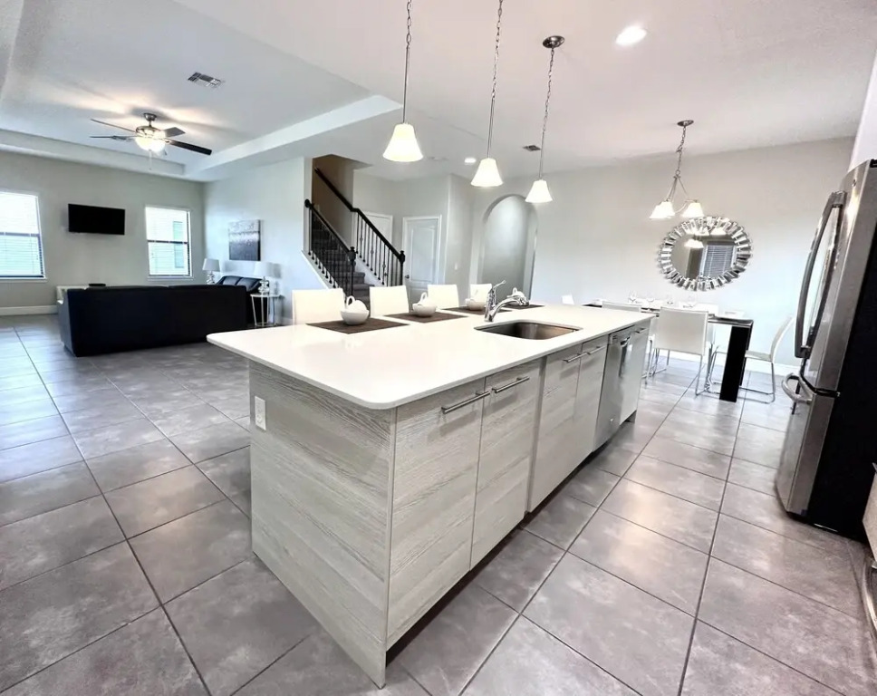 Balmoral Resort-195mcv 4 Bedroom Home by RedAwning