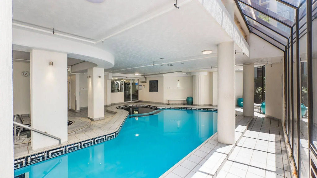 Aegean Apartments Surfers Paradise