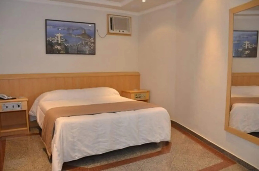 Saionara Hotel