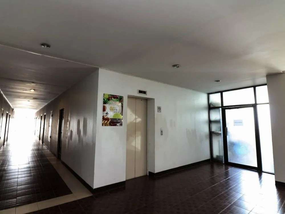 Nida Rooms White Gate 2 Walking