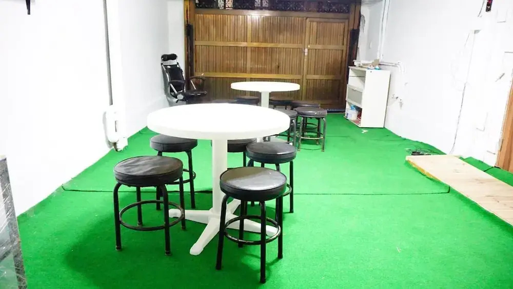 Modern Place Hostel