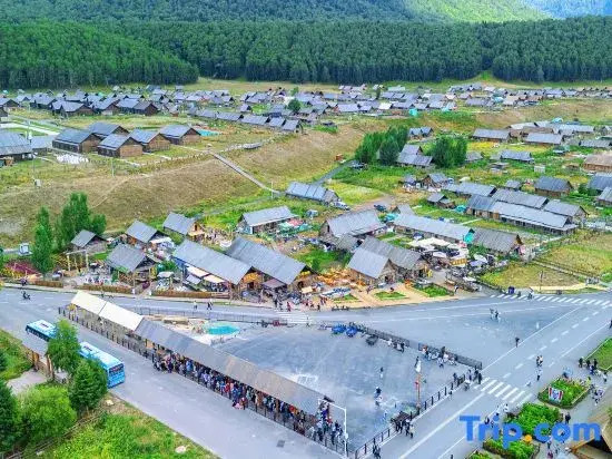 Hemu Youhe Mountain Lodge