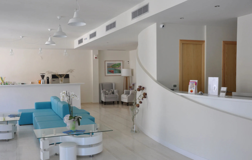 Grand TheoNi Boutique Hotel & Spa