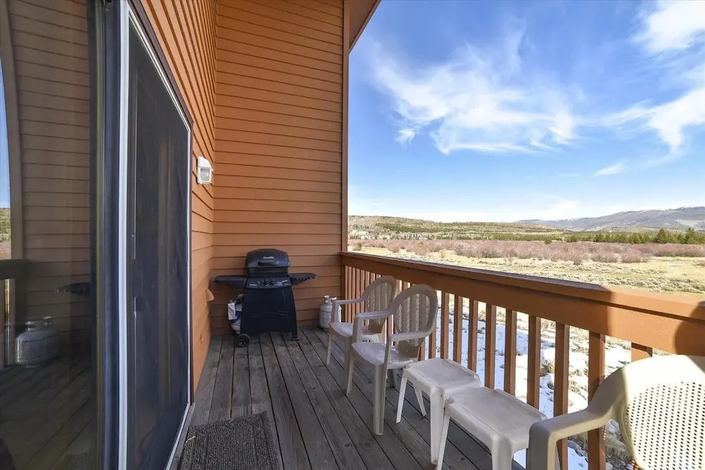 Lagoon 736d 2 Bedroom Townhouse by RedAwning
