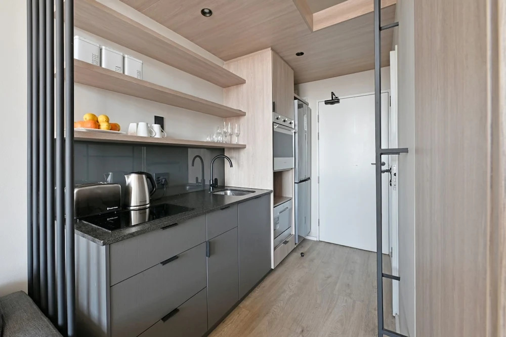 Modern Apt Co-working East City