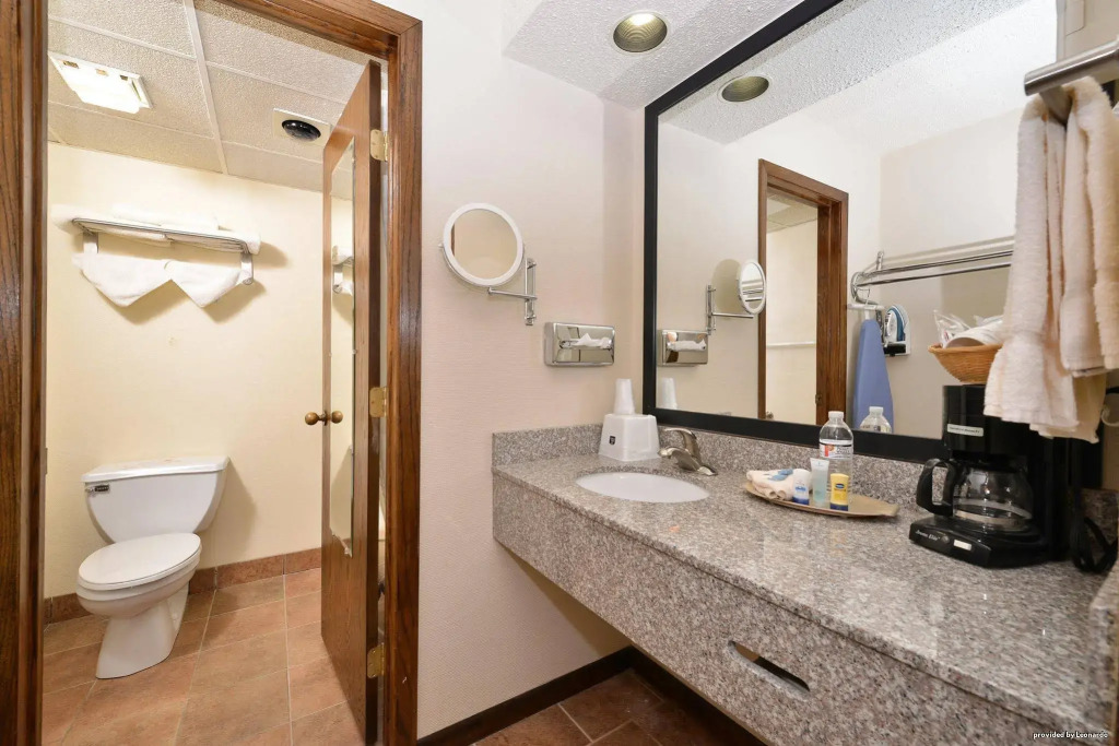 Days Inn by Wyndham St. Charles IL