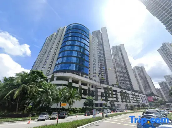 Modern Seaview Country Garden Danga Bay near CIQ | 3B3B