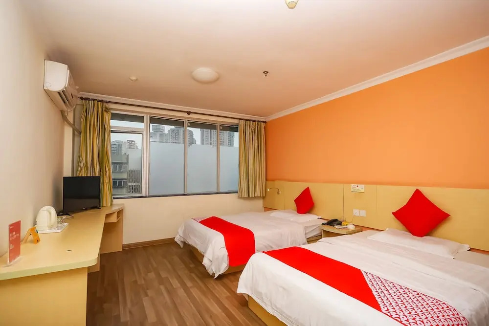 Yuanman Hotel Huizhou Yongwang Plaza