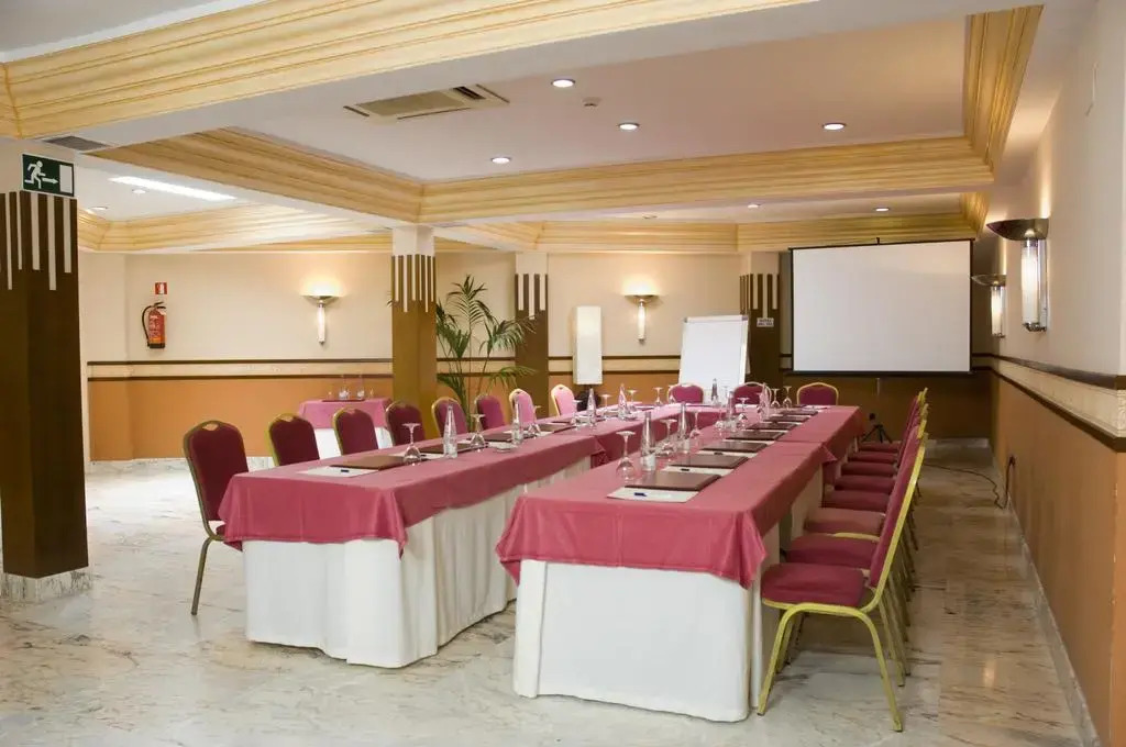 Hotel Del Val