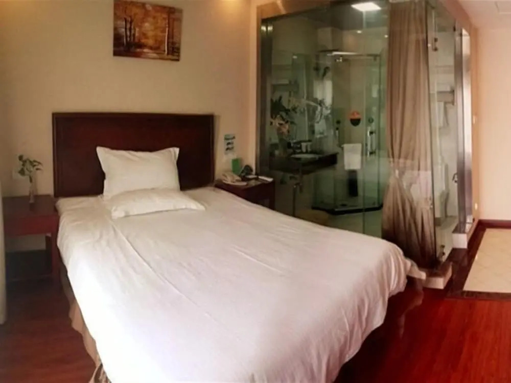 GreenTree Inn Nantong Middle Renming Road Dongjing International Expre