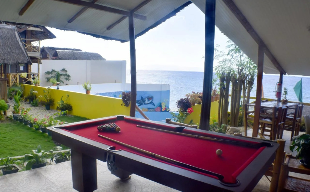 MLK Bamboo Beachhouse