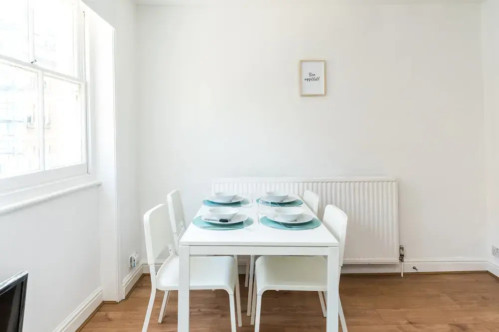 Super 1BD Flat Minutes From Kings Cross Station!