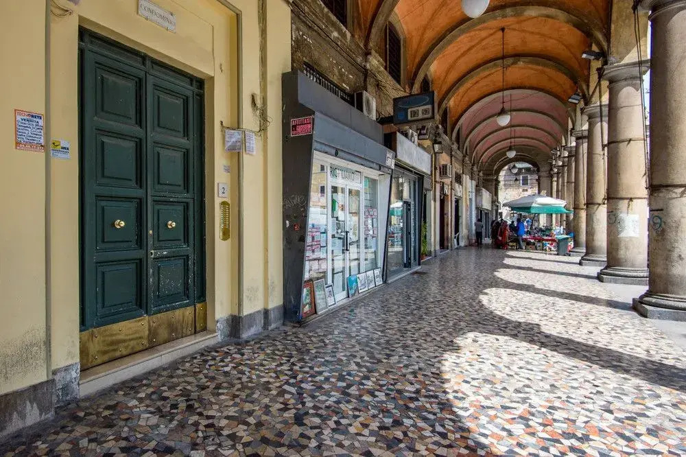 Nice and Bright 2 bed Flat Near Termini